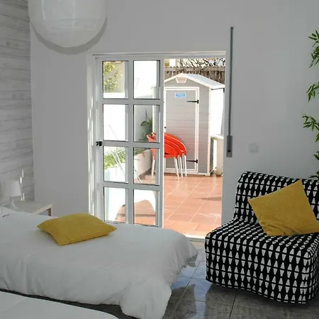 The Hangfive House * Baleal