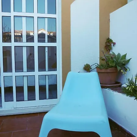 The Hangfive House Holiday home
