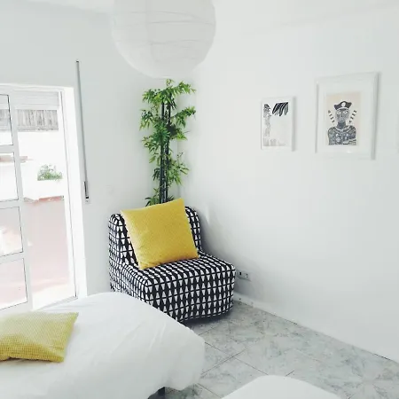 The Hangfive House Baleal